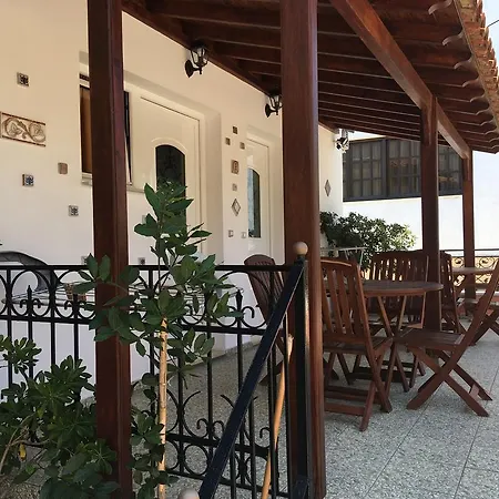 Anna's House * İskados