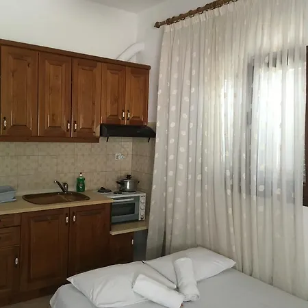 Anna's House Daire İskados